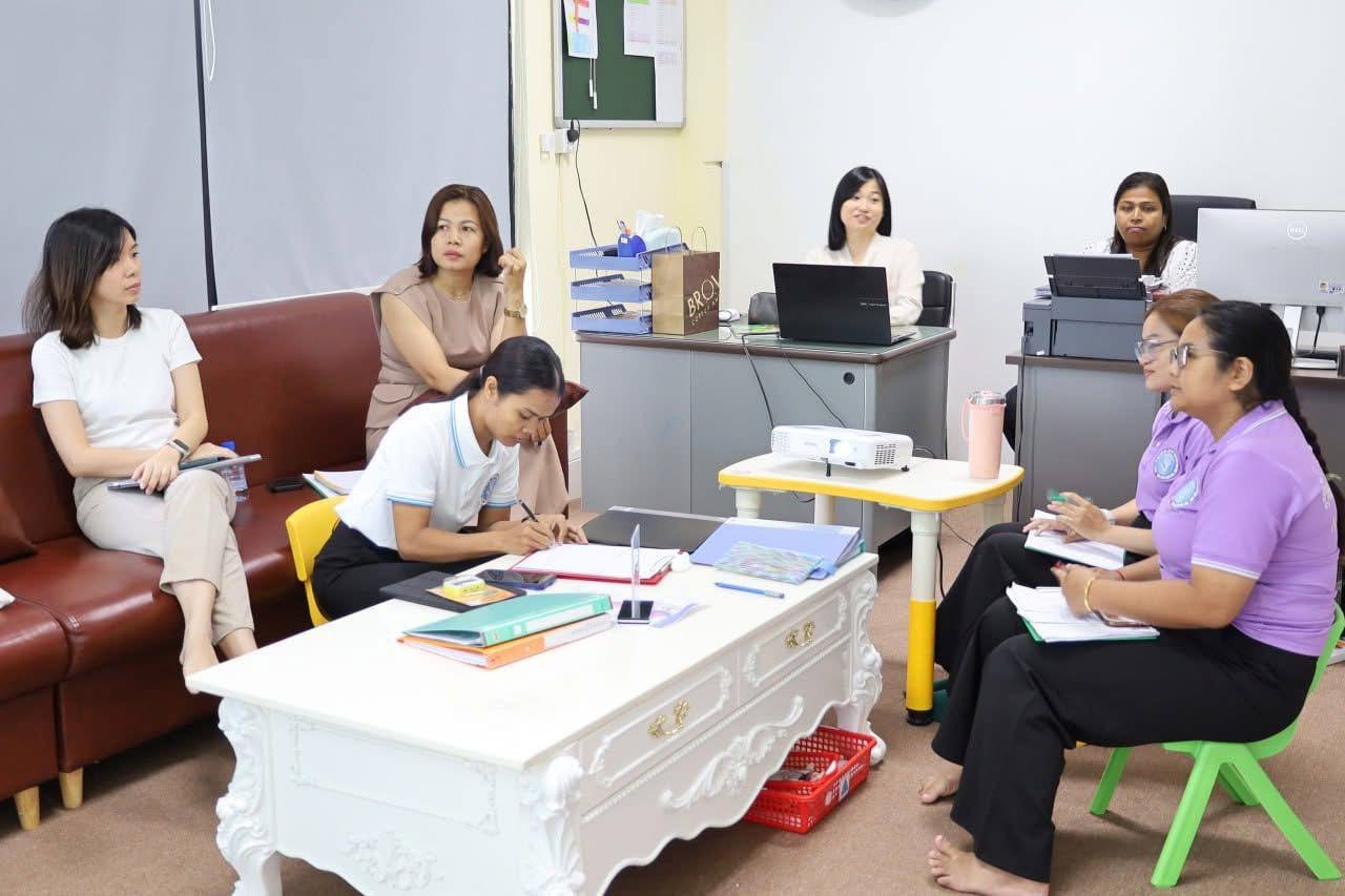 Experienced speech therapist providing care for children in Cambodia