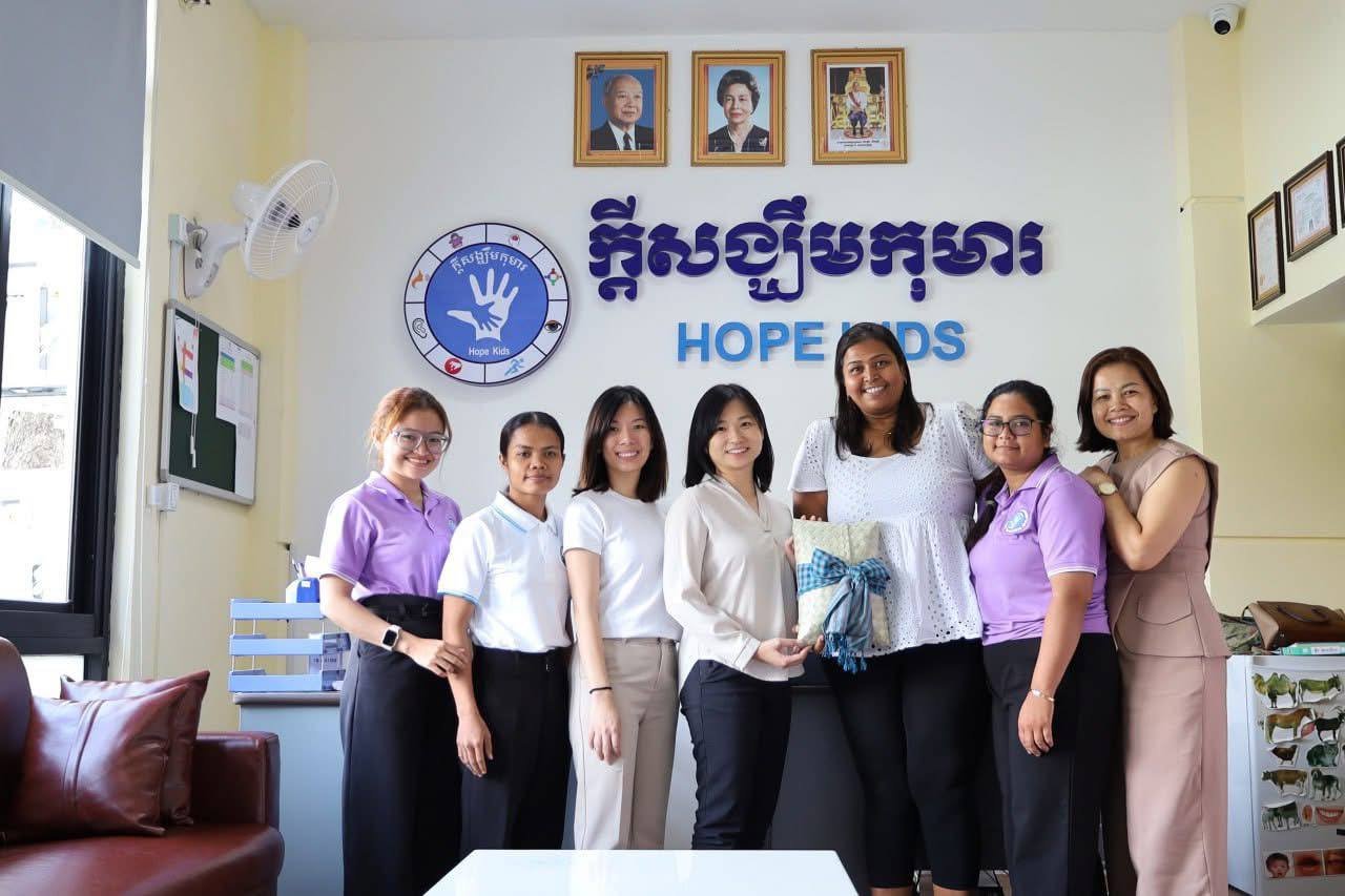 Experienced speech therapist providing care for children in Cambodia