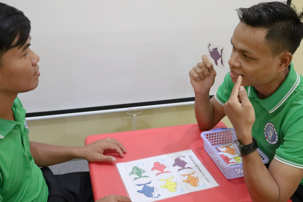 <p>Hope Kids uses the TEACCH® Structured Teaching approach from the University of North Carolina, USA. This method supports children with autism through visual tools, structured environments, individualized schedules, and organized classroom systems. All staff are trained in TEACCH, with some receiving advanced training from the USA.</p>